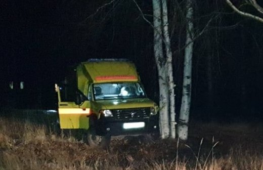 В Шенкурске угонщик разбил похищенный автомобиль скорой помощи